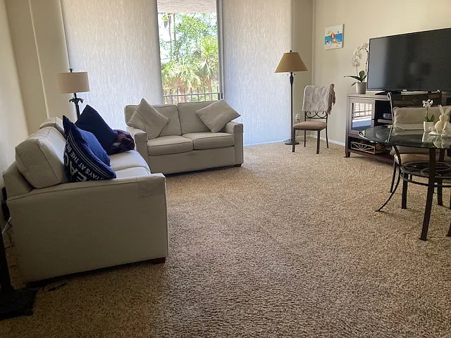Building Photo - 1212 Ben Franklin Dr #205