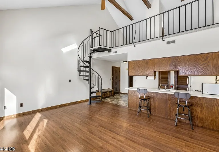 2 Squaw Valley Ct #6 — Photo 8