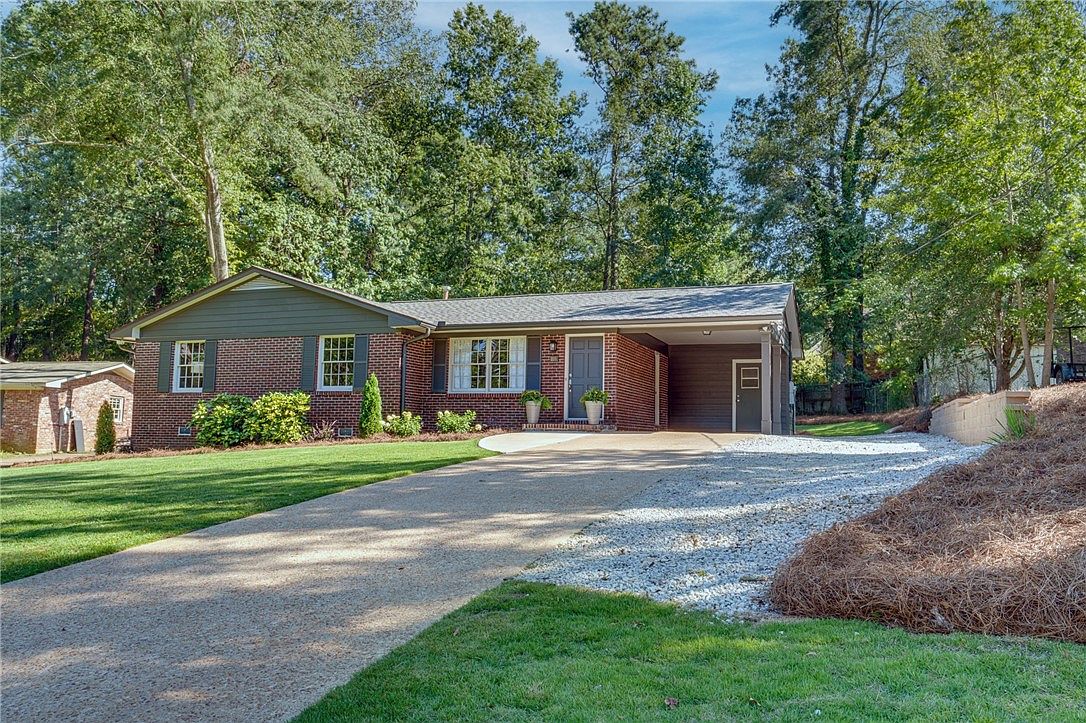 1106 Stage Rd, Auburn, AL 36830 Zillow