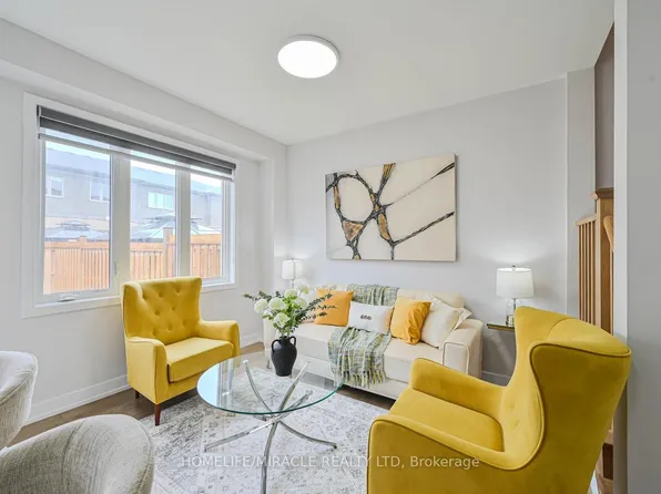 29 Turnberry Ln, Barrie, ON L9J 0M8