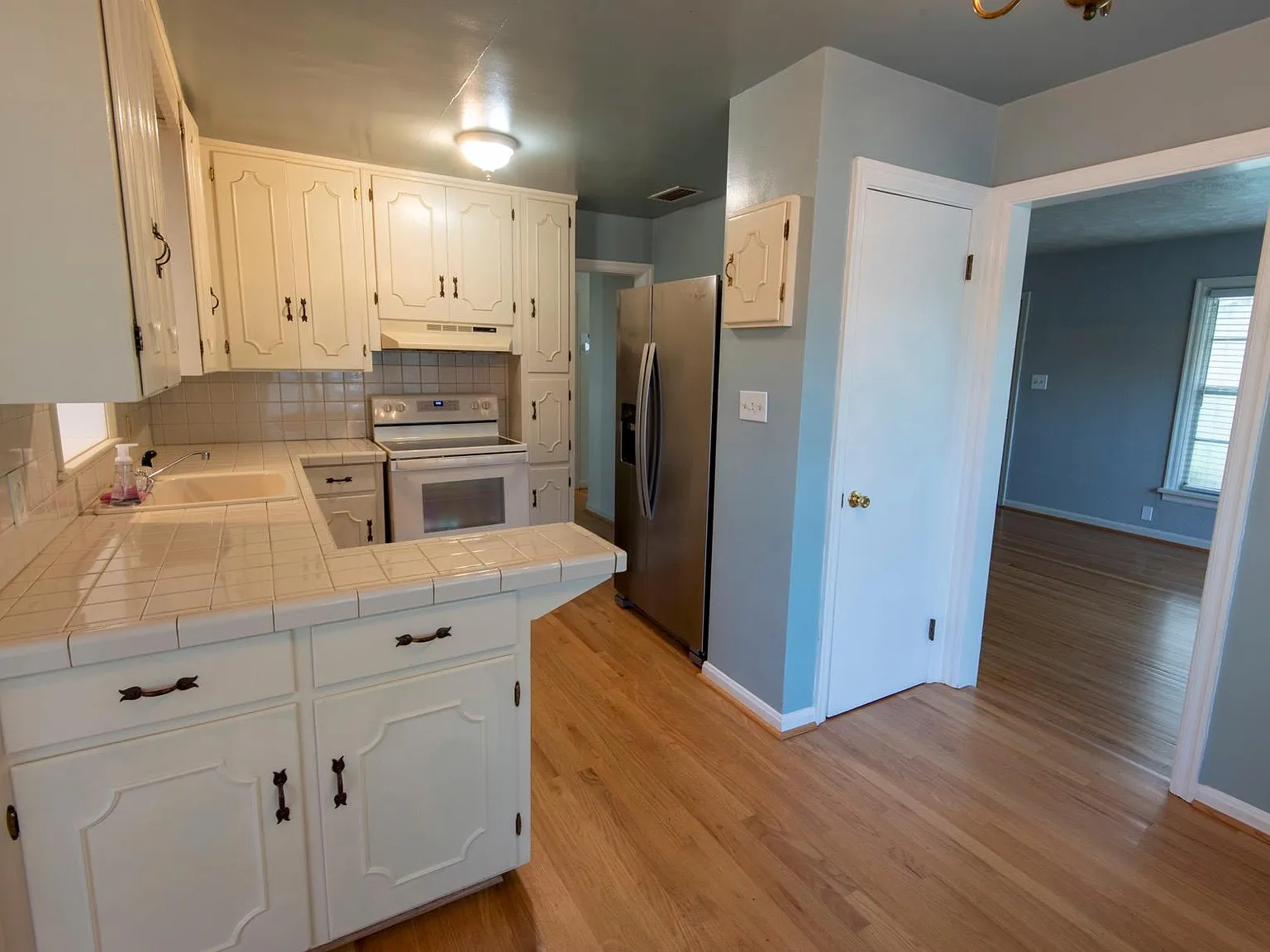 3 bed, 1529 sqft, $2,800 — Photo 3