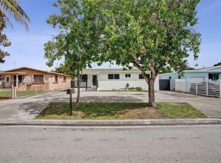 877 W 33rd St, Hialeah, FL 33012