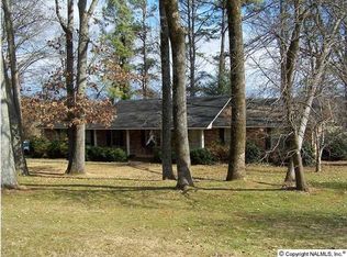 2810 Hunterwood Dr SE, Decatur, AL 35603