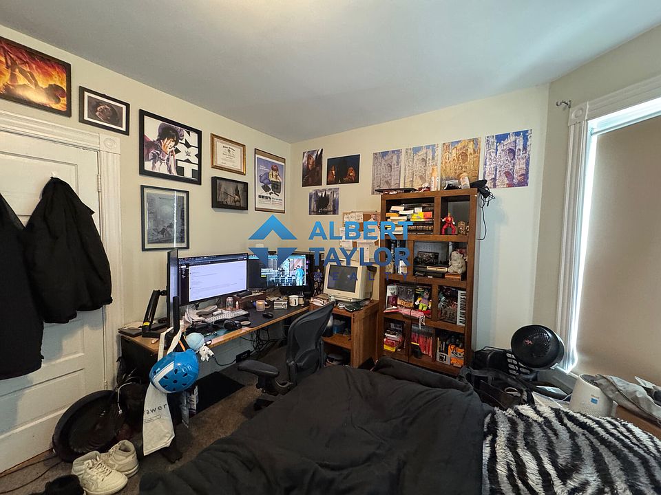 Bedroom #1