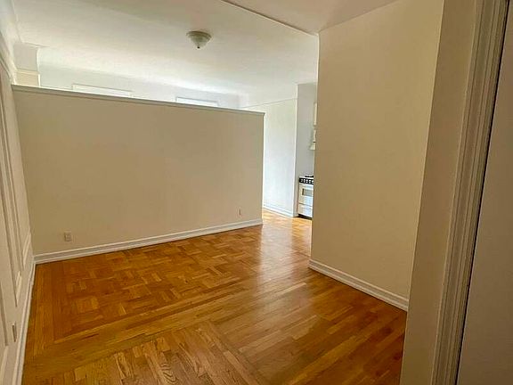 5th image of 146 W 79th St APT 5C