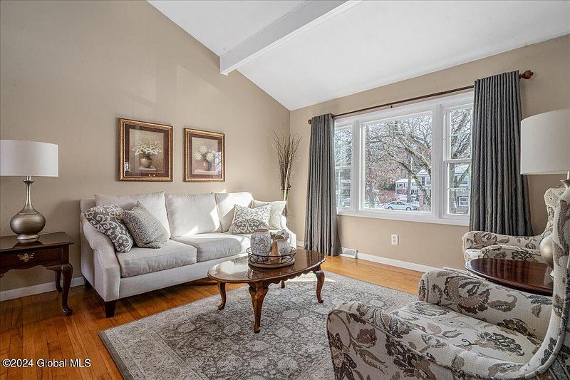 4th image of 71 Coventry Court