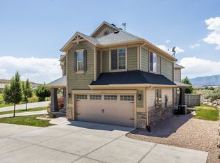 4043 E Oakland Hills Dr, Eagle Mountain, UT 84005