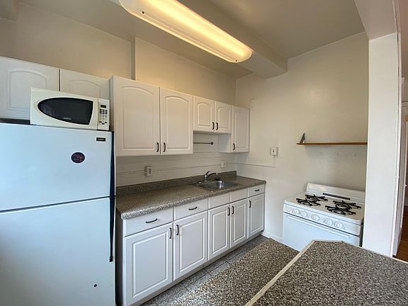 5th image of 424 Jones St #504
