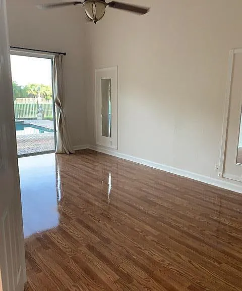6861 Cobia Cir — Photo 18