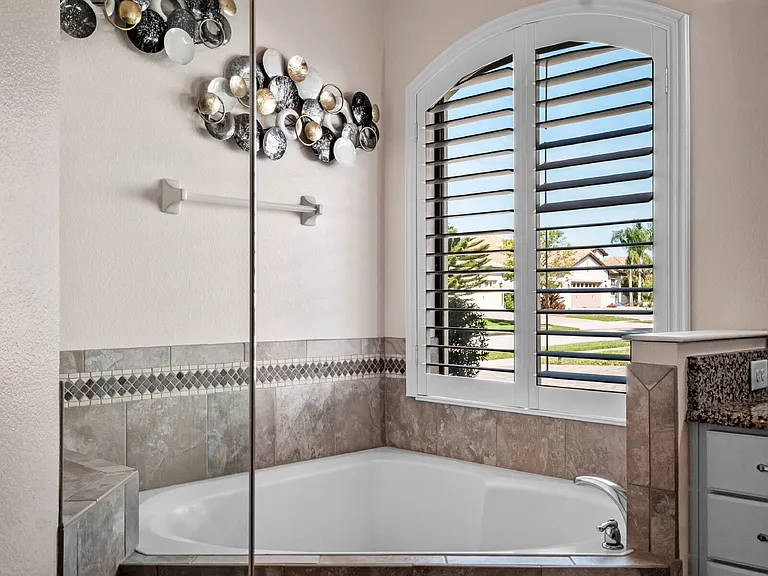 3807 Shoreside Dr — Photo 52