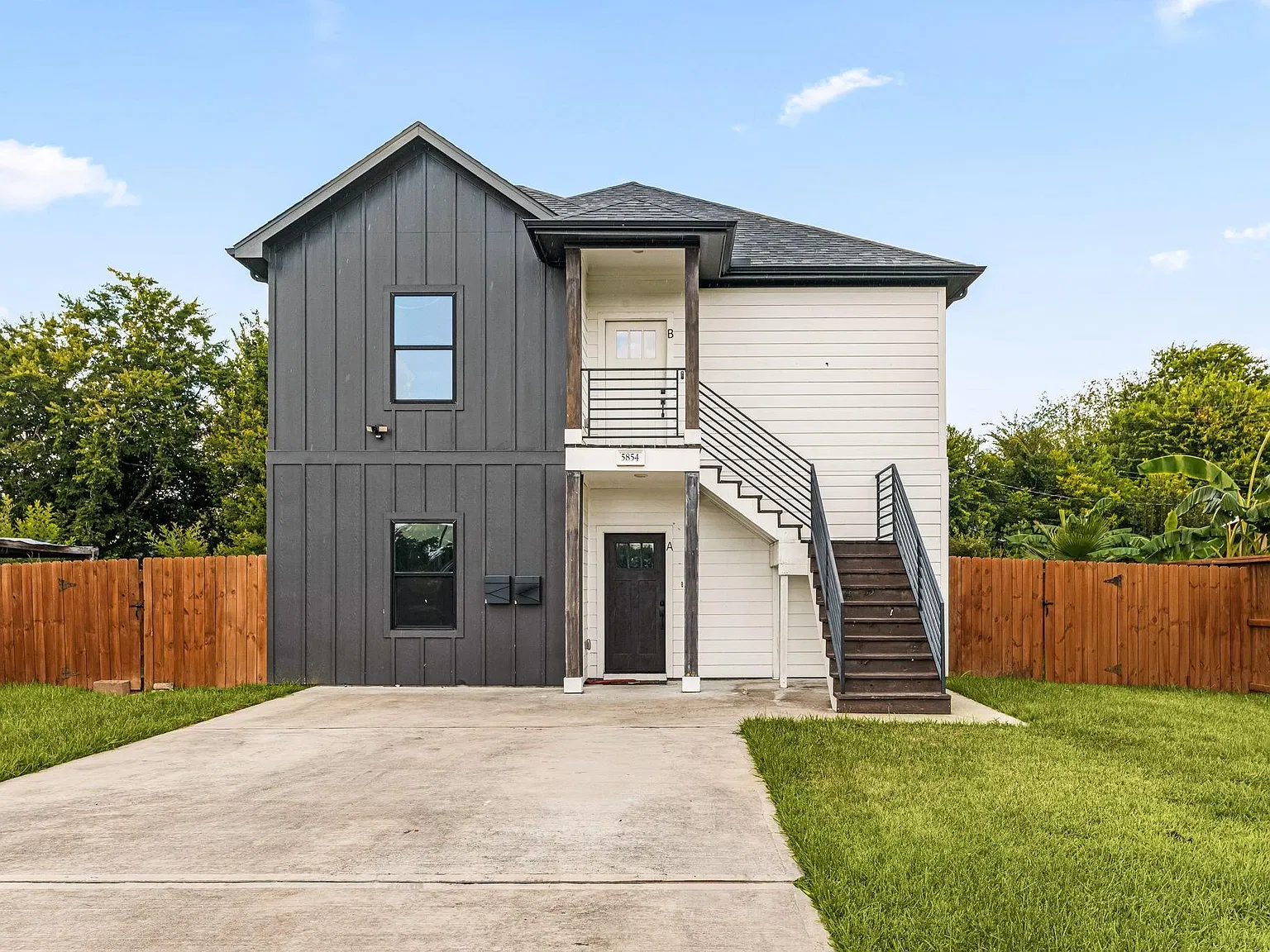 4 bed, 2.0 bath, 1602 sqft, $2,250 — Photo 4