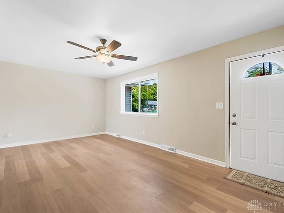 3rd image of 9489 Marcella Dr