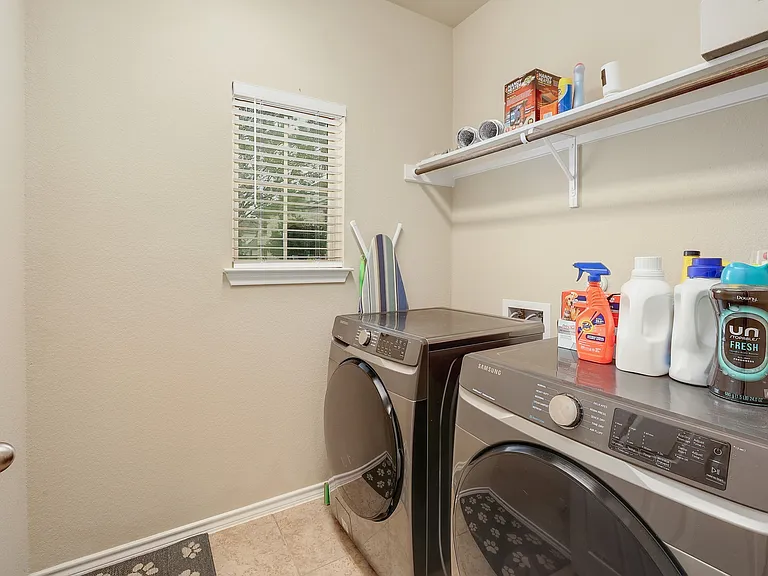 2105 Town Centre Dr #48 — Photo 22