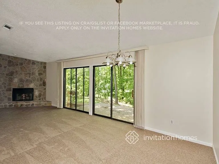950 Laurel Mill Dr — Photo 3