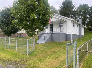 233 1st Ave, Midway, WV 25878
