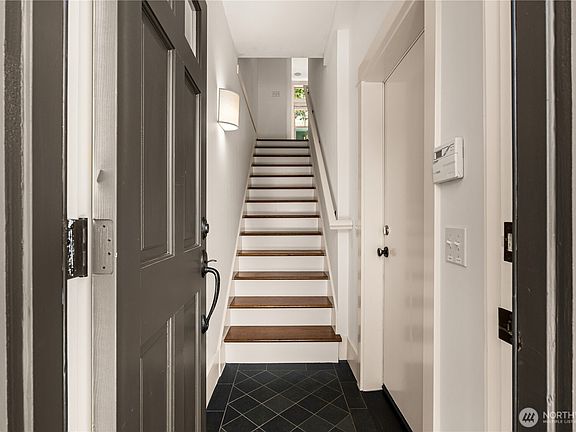 4th image of 1917 8th Avenue W #B