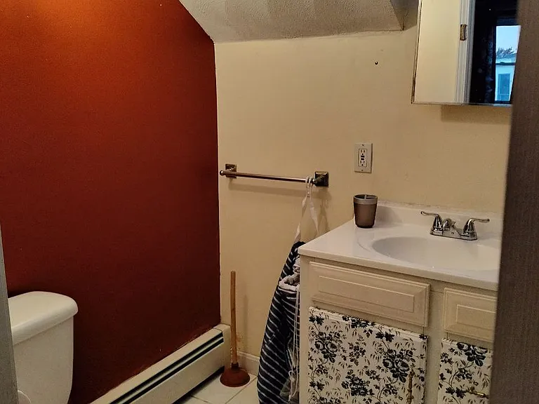 647 Cambridge St #4 — Photo 24