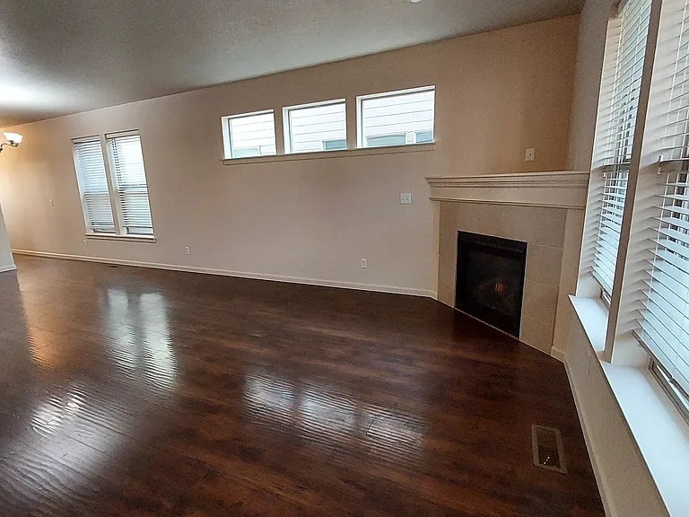 1711 Merganser St — Photo 5