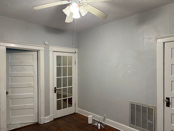 4th image of 703 Maryville Pike #2