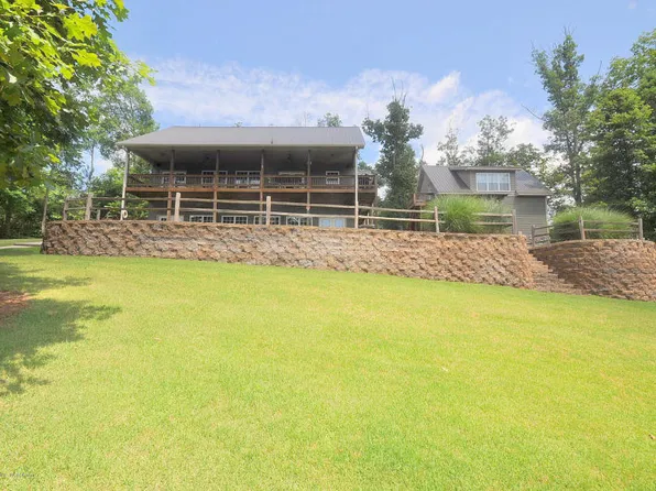 58 Cove Rd S, Houston, AL 35572