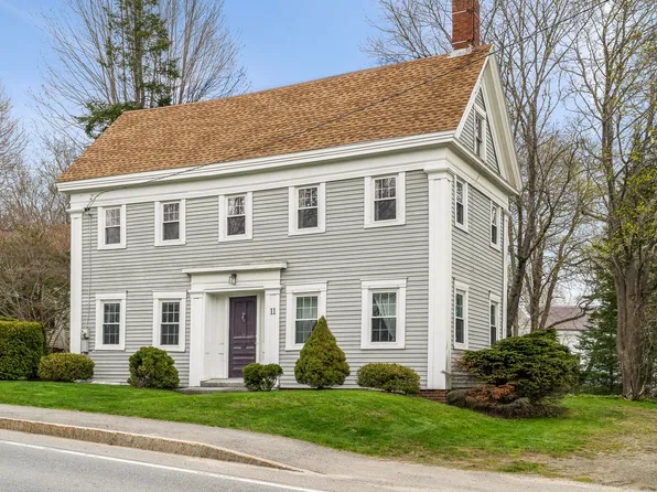 11 Academy Hill Road, Newcastle, ME 04553