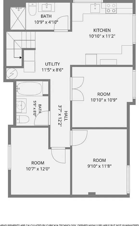 5 bed, 2400 sqft, $1,000 — Photo 1