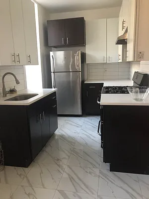 Rented by Abba Realty Associates INC | media 8