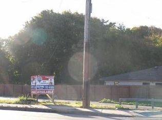 2025 E Ridge Rd, Rochester, NY 14622