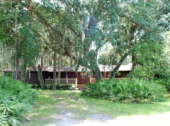 Lot 53 Indian Hammock