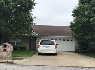 807 Dave Pulliam Dr, Clarksville, IN 47129