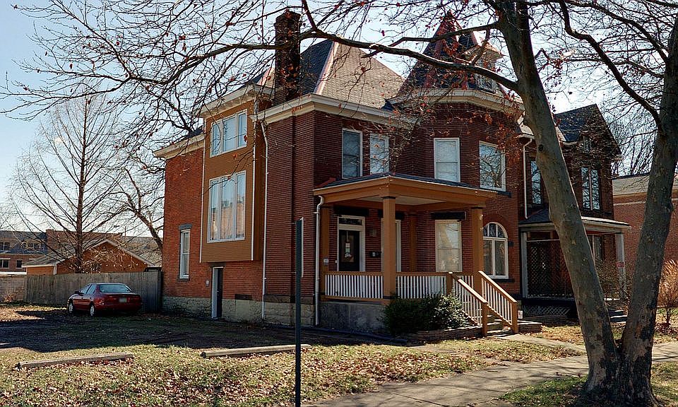 1st image of 106 N Monroe Ave