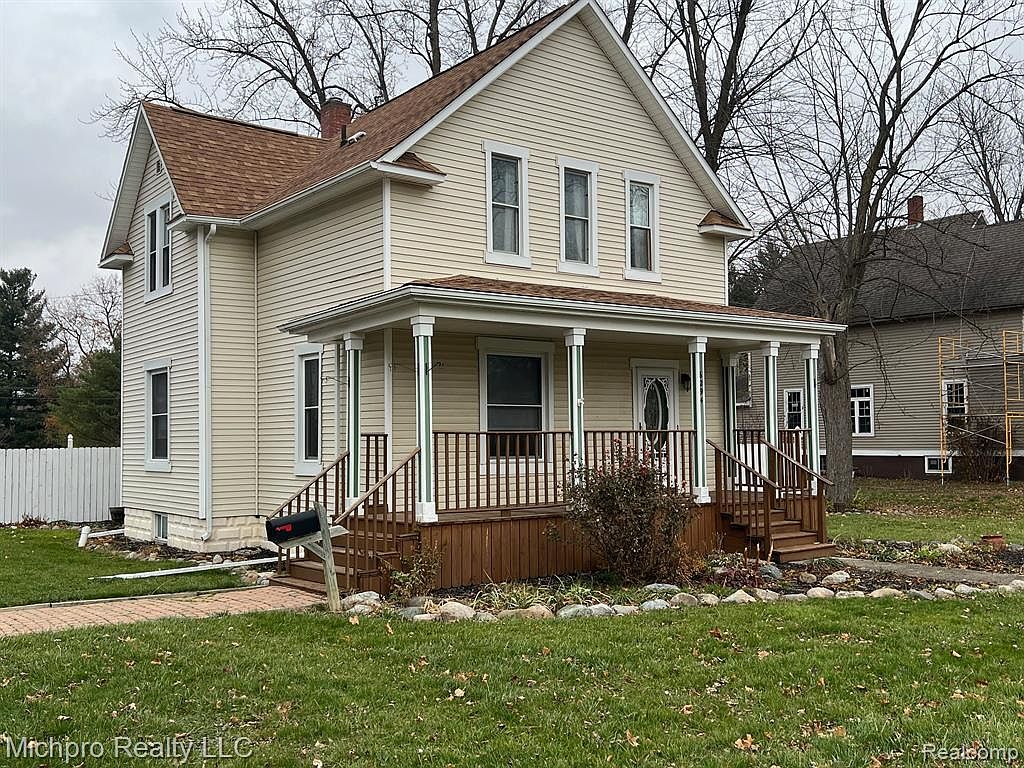 6294 Marlette St, Marlette, MI 48453 Zillow