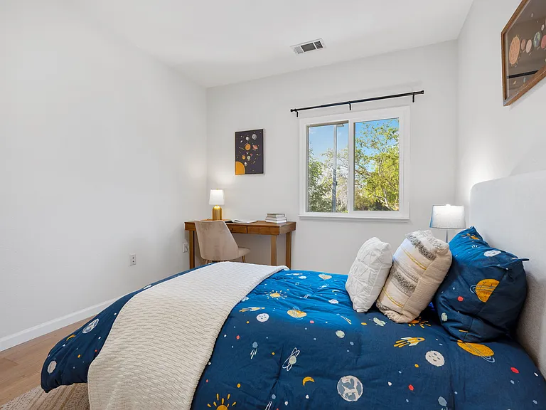 703 Star Jasmine Ct — Photo 21