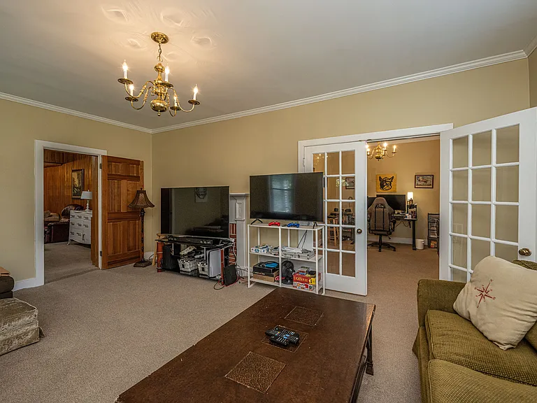 685 Folly Rd — Photo 12