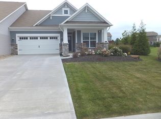 6693 Red Barn Dr, Whitestown, IN