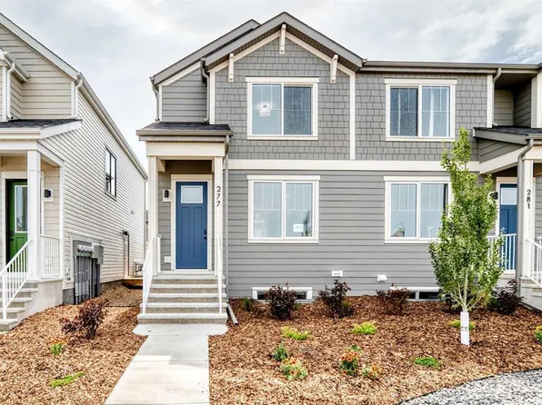 277 N Heirloom Way SE, Calgary, AB T3S 0H3
