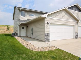 6177 S Alki Pl, Sioux Falls, SD 57108