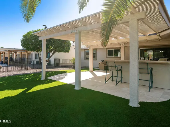 922 S EMBER Circle, Mesa, AZ 85208