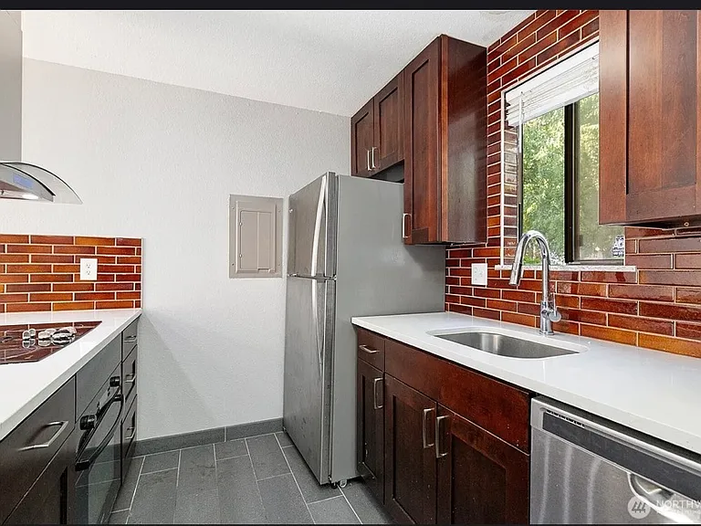 1802 Maple Ln #A5 — Photo 6