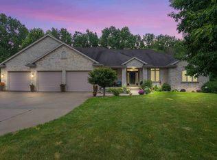 1549 Ravine Dr, Hobart, WI 54313