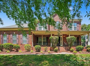 3208 Bur Oak Dr, Gastonia, NC 28056