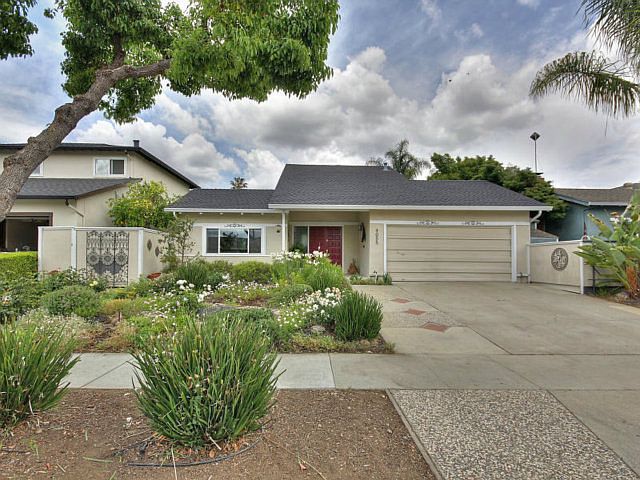 1st image of 4055 Valerie Dr