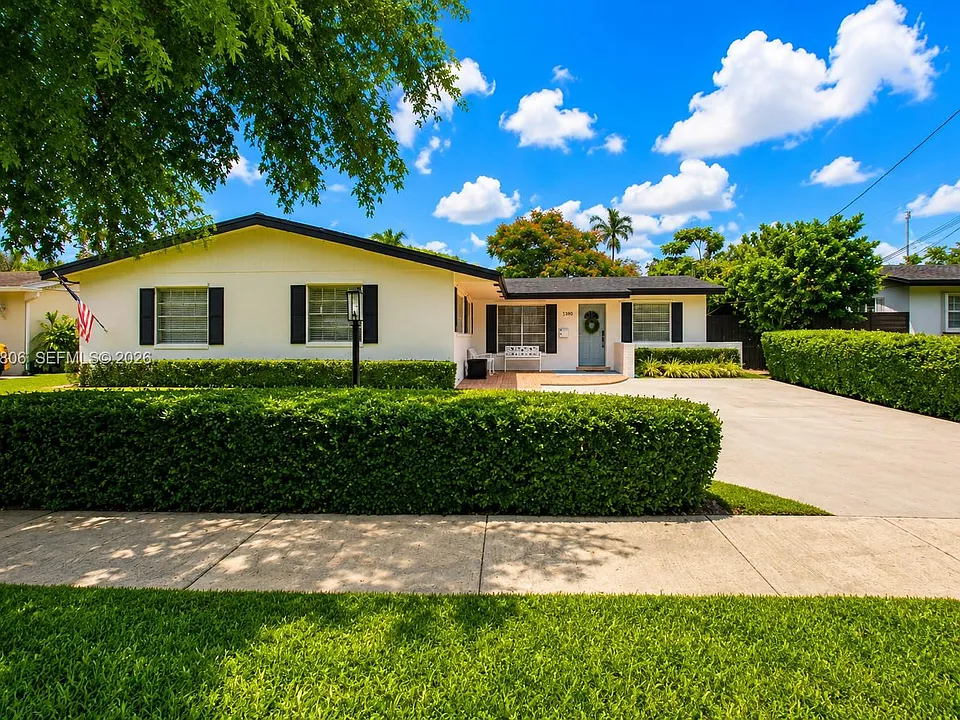 5380 SW 92nd Ave