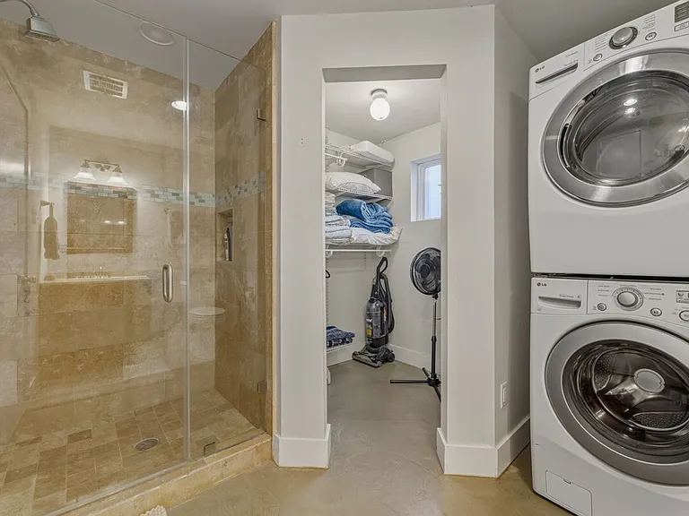 Washer/Dryer