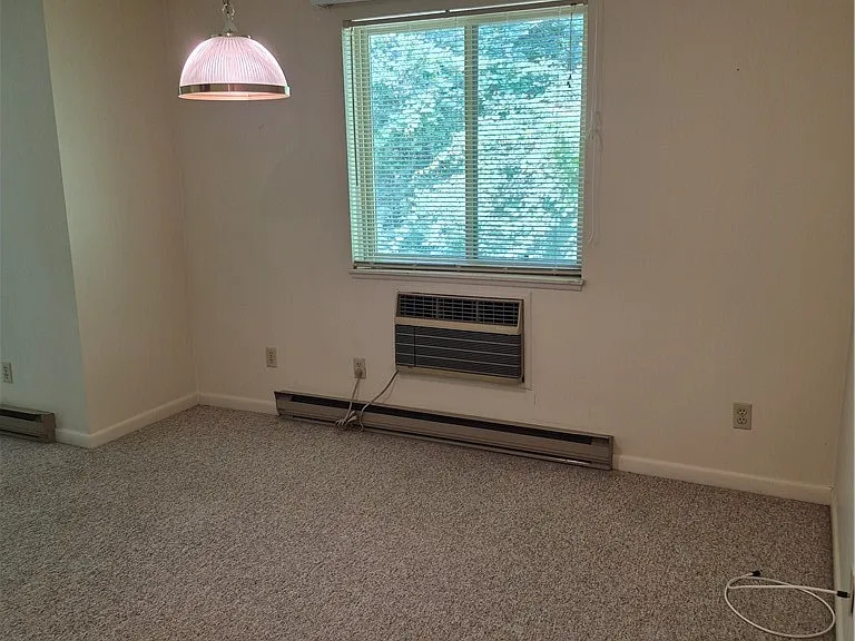 120 E Church St #7 — Photo 7