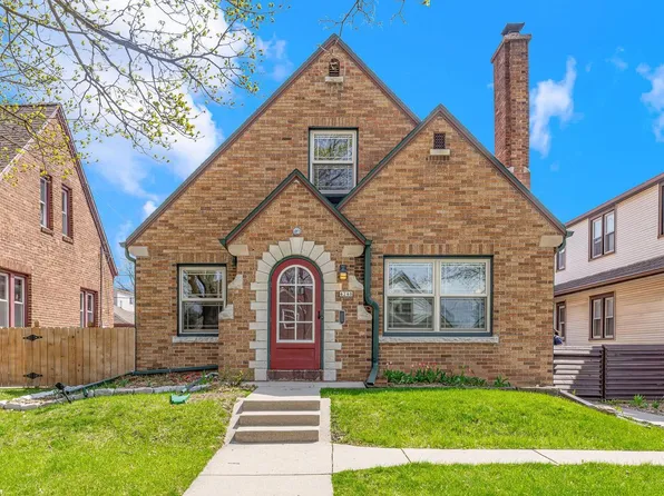 4248 South 1st STREET, Milwaukee, WI 53207