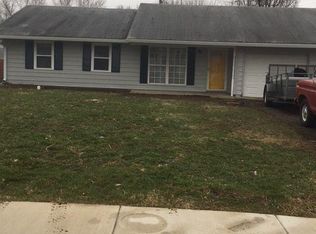 1013 Kirkwood Dr, Plainfield, IN
