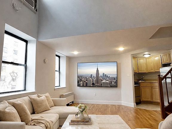 2nd image of 175 W 85th St #5C