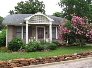 1405 S Park St, Brenham, TX 77833