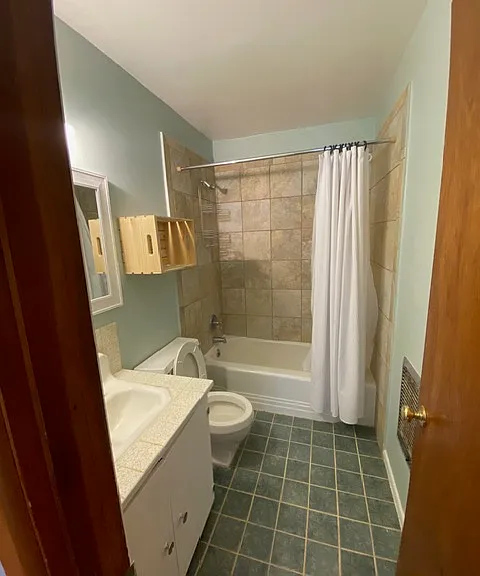 114 Cedar Pl — Photo 10